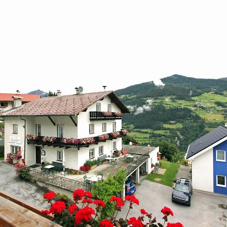Modern Apartment In Hochgallmigg With Balcony Buitenkant foto